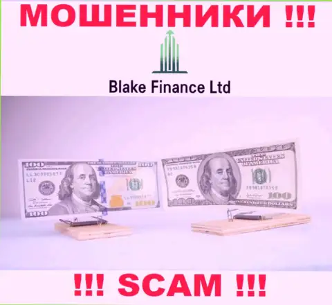В брокерской организации Blake-Finance Com заставляют оплатить дополнительно комиссионные сборы за возврат денежных средств - не делайте этого